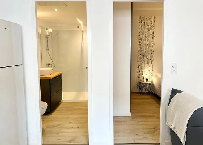 Les Forgerons - Chaleureux - *